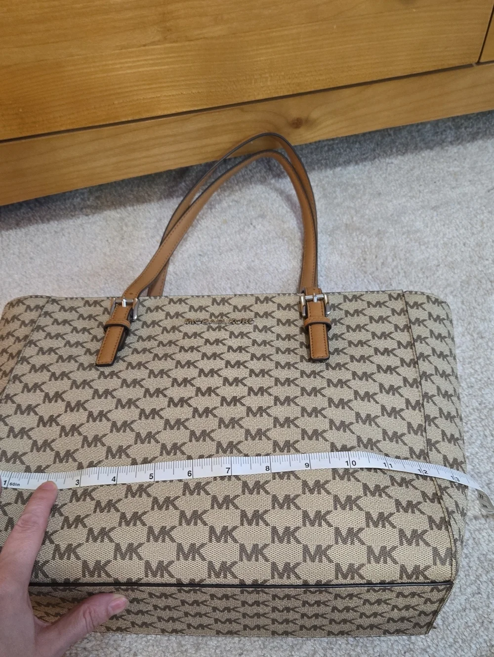 Michael Kors Tan/Beige Signature MK Tote Bag - Picture 5 of 11